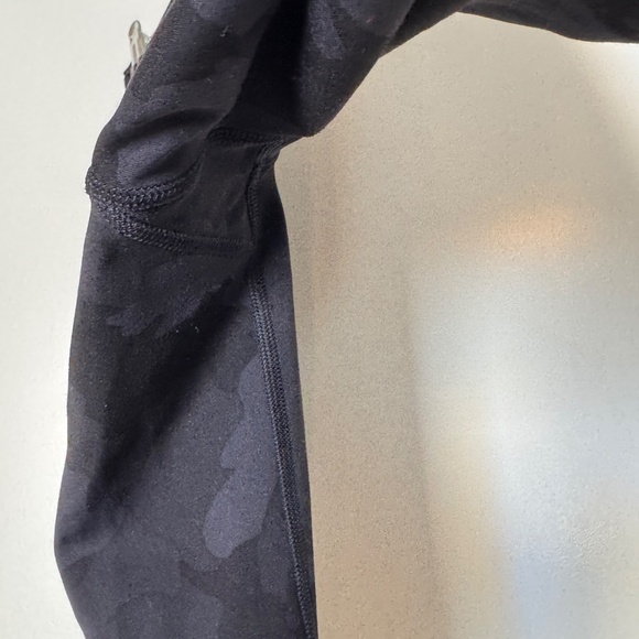 Lululemon Align Hi-Rise legging 28" - size 8 - Picture 4 of 6